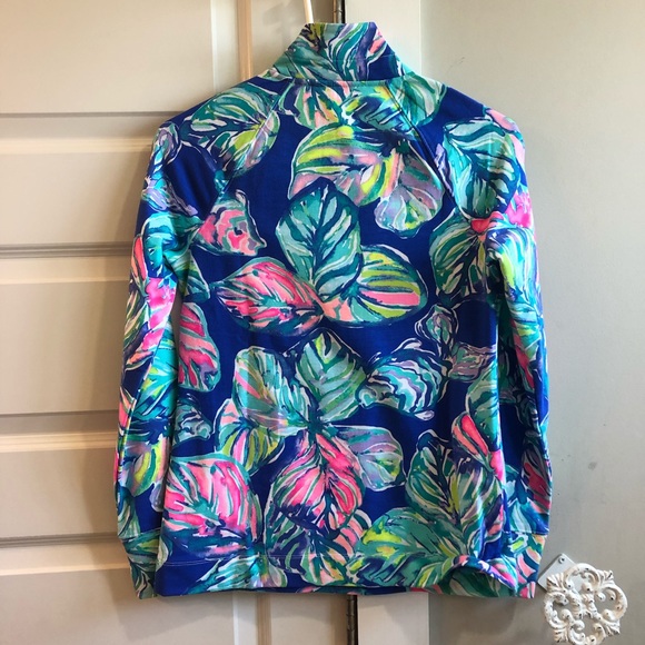 NWOT Lilly Popover - Picture 4 of 4